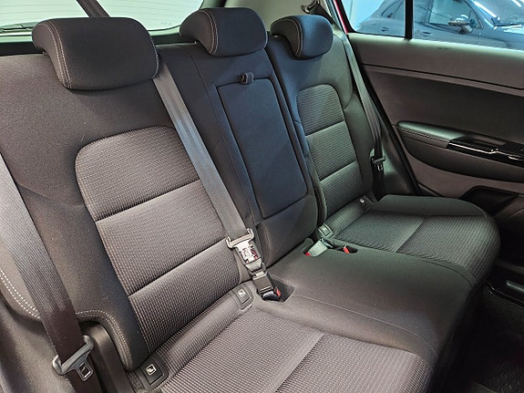 Kia Sportage 18 of 30