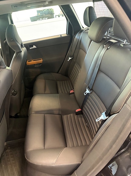 Volvo V50 7 of 7