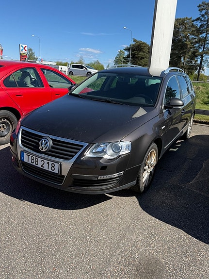 Volkswagen Passat 3 of 5