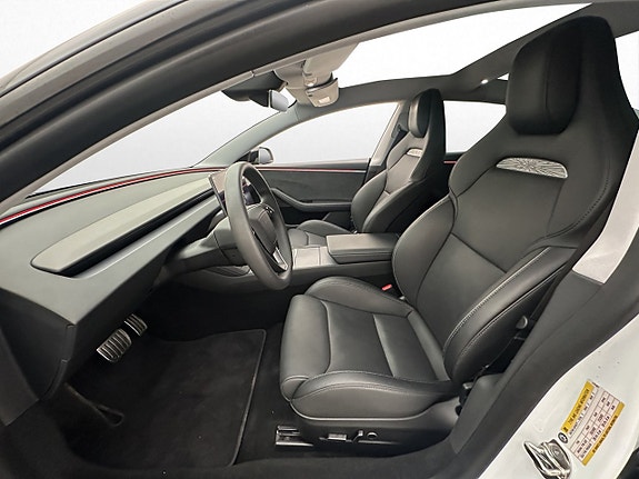 Tesla Model 3 11 of 28