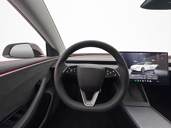 Tesla Model 3 14 of 28