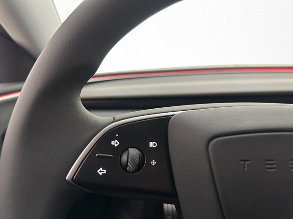 Tesla Model 3 23 of 28
