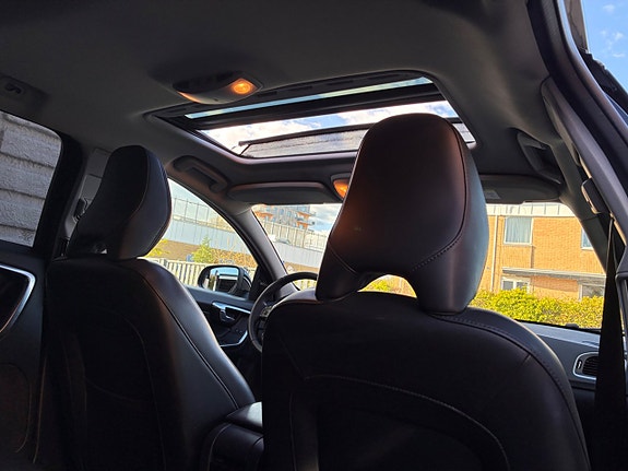Volvo V60 29 of 30