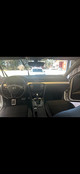 Volkswagen Passat Alltrack 5 of 5