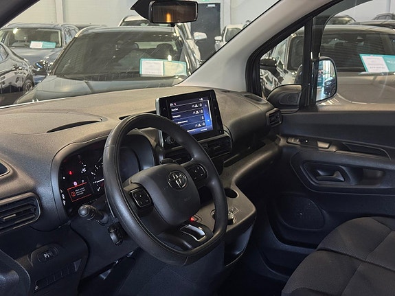 Toyota Proace City 7 of 15