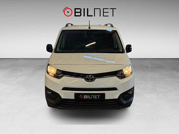 Toyota Proace City 3 of 5