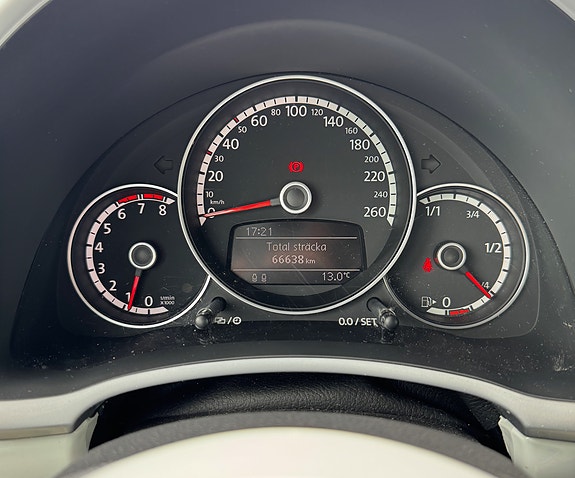 Volkswagen Beetle 10 of 18