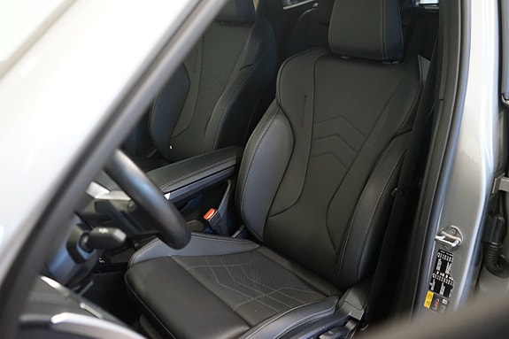 BMW X1 8 of 11