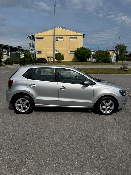 Volkswagen Polo 3 of 5