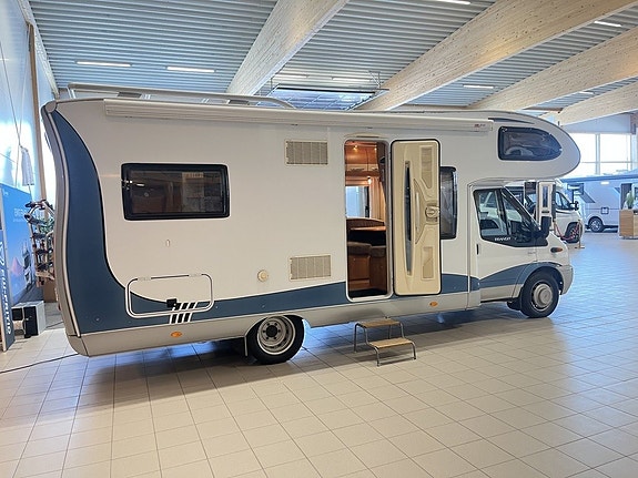 Hobby T650 AK FLC (Tvillinghjul+TRUMA+6 bädd+3 850 kg+7m) 3 of 23