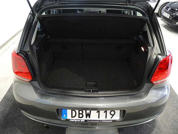 Volkswagen Polo 16 of 17