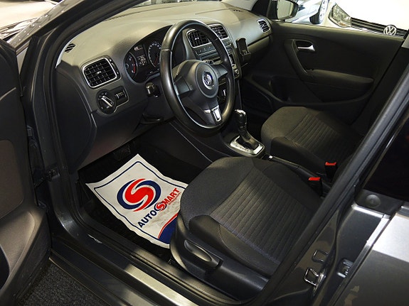 Volkswagen Polo 10 of 17