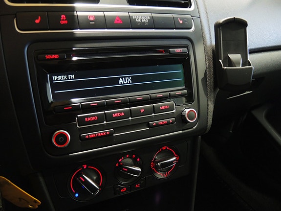 Volkswagen Polo 15 of 17