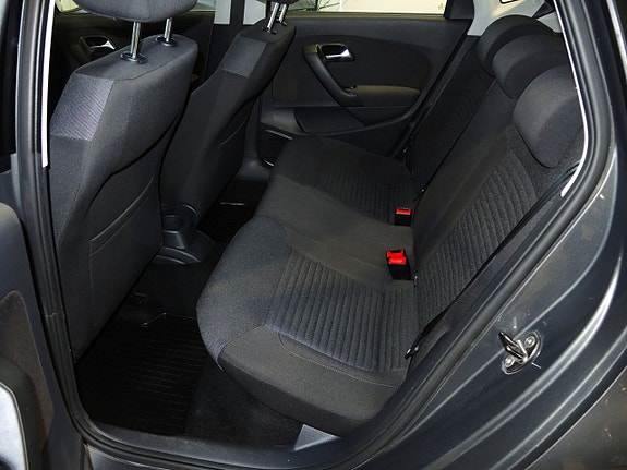Volkswagen Polo 14 of 17