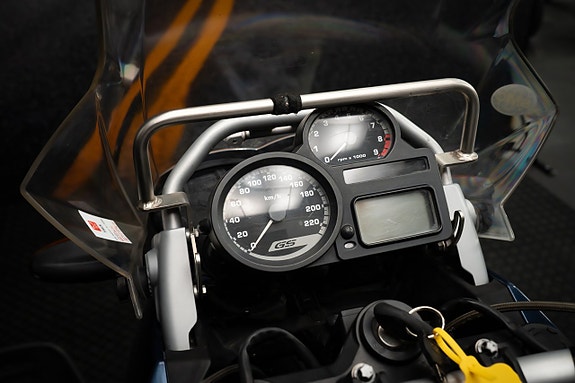 BMW R 1200GS 10 of 13
