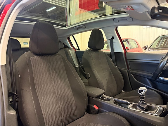 Peugeot 308 13 of 14