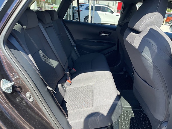 Suzuki Swace 19 of 30