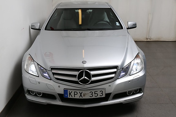 Mercedes-Benz E250 5 of 5