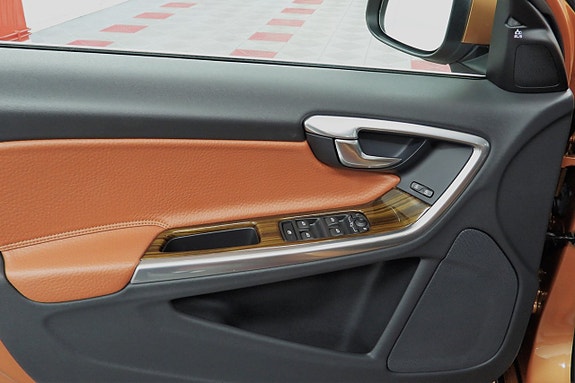 Volvo S60 23 of 29