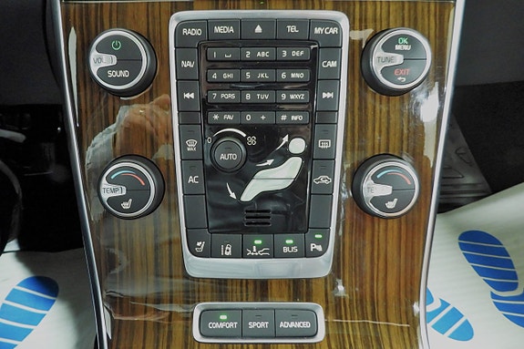 Volvo S60 26 of 29