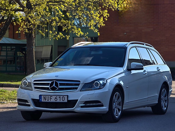 Mercedes-Benz C220