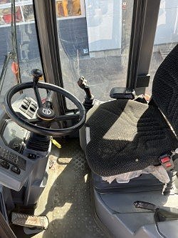 Volvo L35G 7 of 10