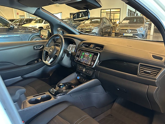 Nissan Leaf 14 of 14
