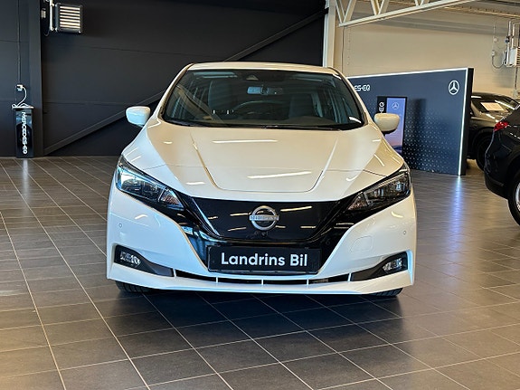 Nissan Leaf 7 of 14