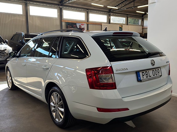 Skoda Octavia 5 of 5
