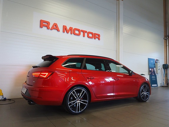 Seat Leon 5 of 5