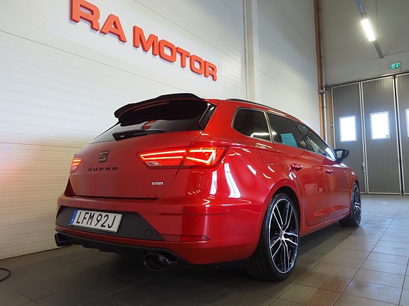 Seat Leon 6 of 24