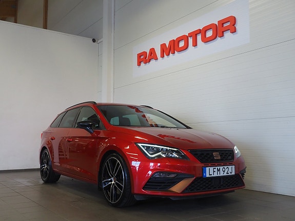 Seat Leon 3 of 5