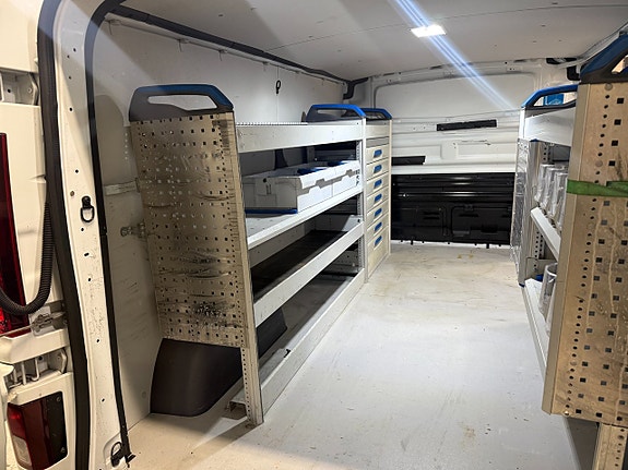 Renault Trafic 11 of 13