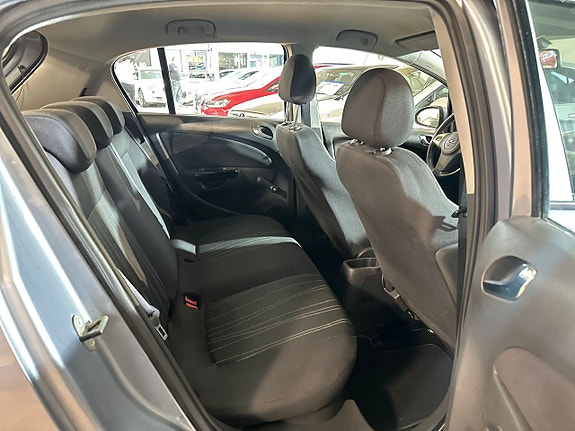 Opel Corsa 9 of 11