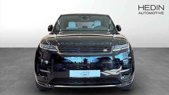 Land Rover Range Rover Sport 8 of 9