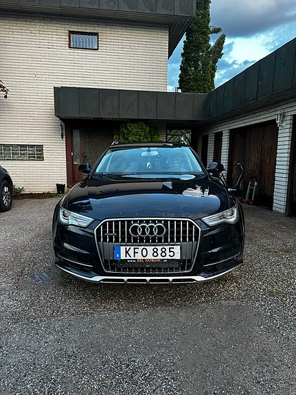 Audi A6 allroad 3 of 5