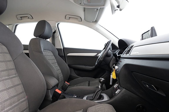 Audi Q3 14 of 20
