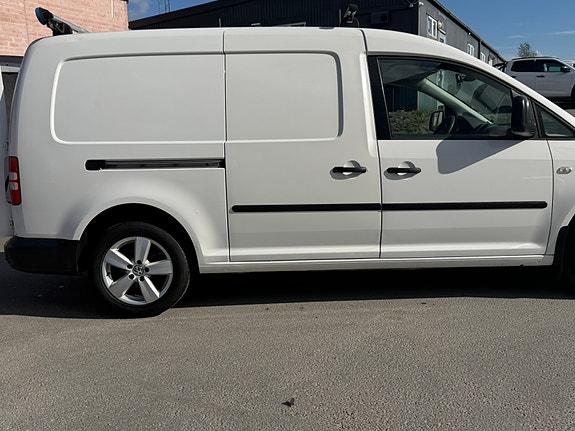 Volkswagen Caddy Maxi 4 of 5