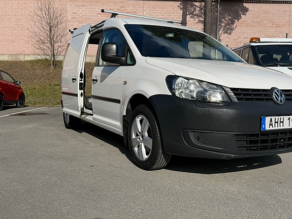 Volkswagen Caddy Maxi 3 of 5