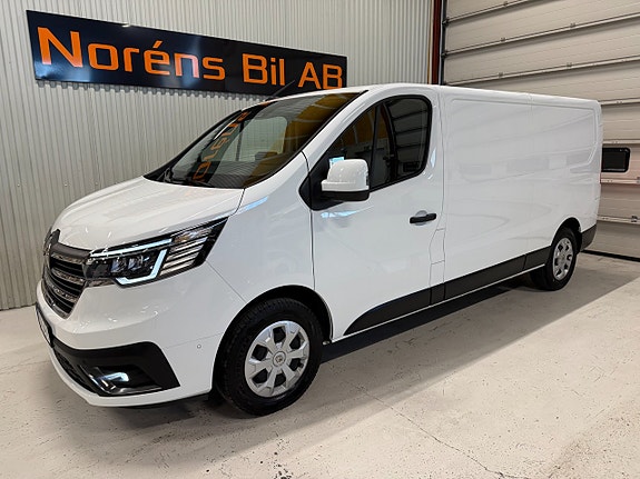 Renault Trafic 3 of 14