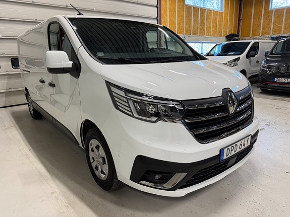 Renault Trafic 6 of 14