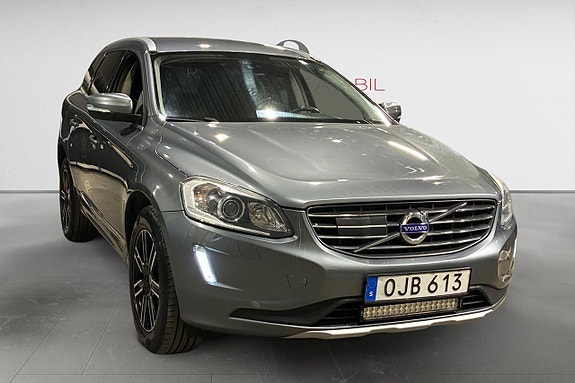 Volvo XC60 9 of 17