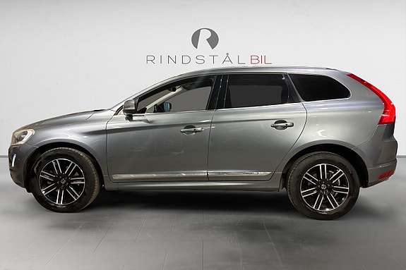 Volvo XC60 4 of 17