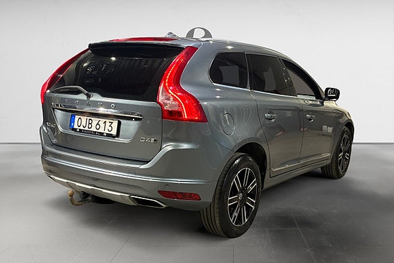 Volvo XC60 7 of 17