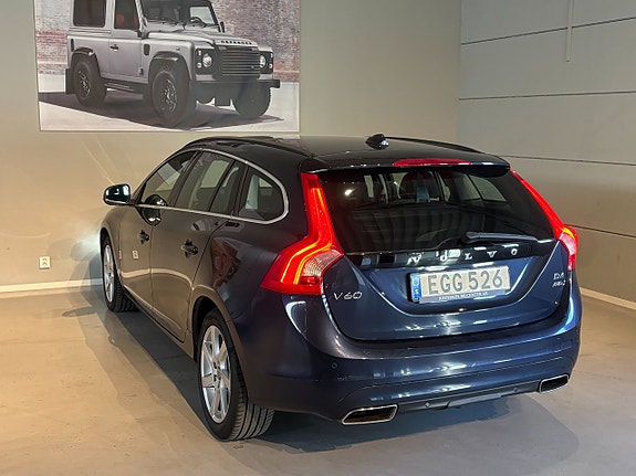 Volvo V60 14 of 17