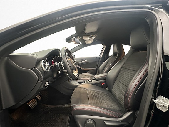 Mercedes-Benz A180 10 of 30