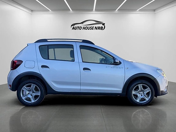 Dacia Sandero Stepway 11 of 22