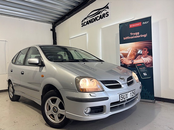 Nissan Almera Tino