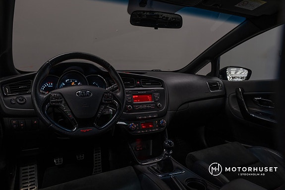 Kia ProCeed 8 of 19