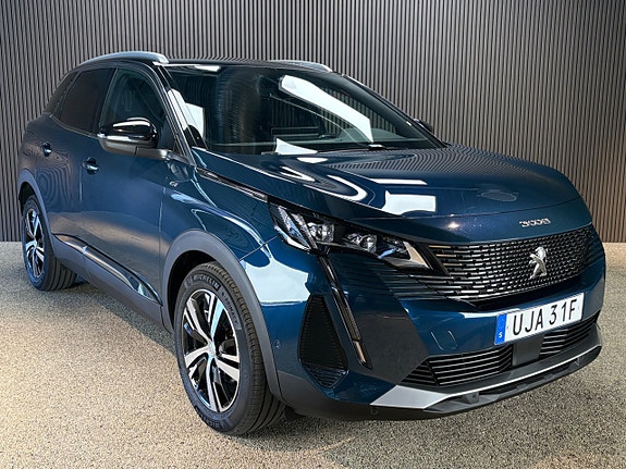Peugeot 3008 3 of 5